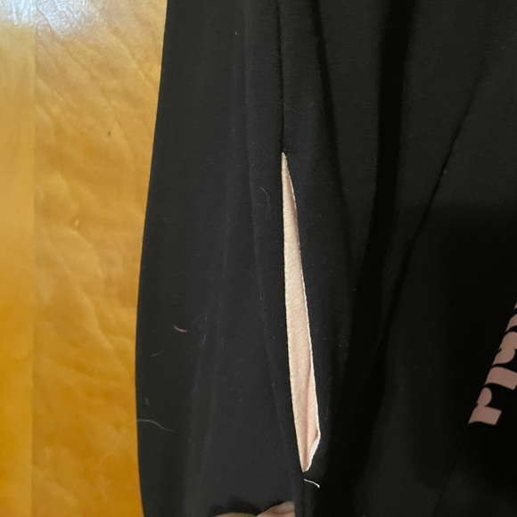 ADULT WOMENS WALT DISNEY WORLD JUMPER BLACK AND PINK SIZE XXL - Picture 4 of 6